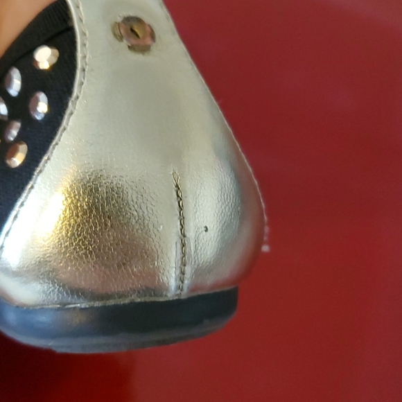 Stuart Weitzman girls US12 ballerina flats - Picture 10 of 10